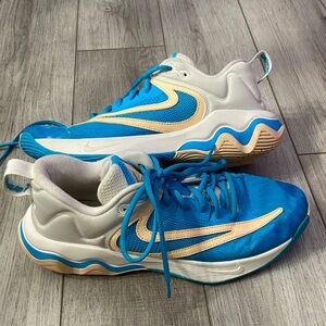 Nike Vibrant Blue and Cream Athletic Shoes